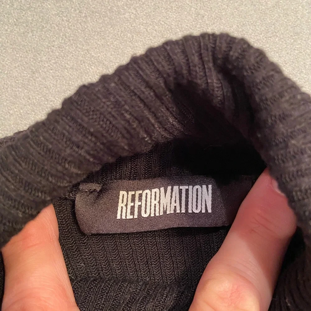 Reformation Ribbed Black Turtleneck,‎ cropped, long sleeve, size Medium